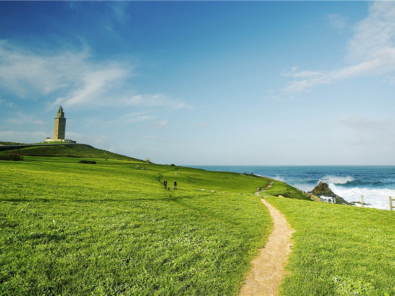 题壁上韦偃画马歌