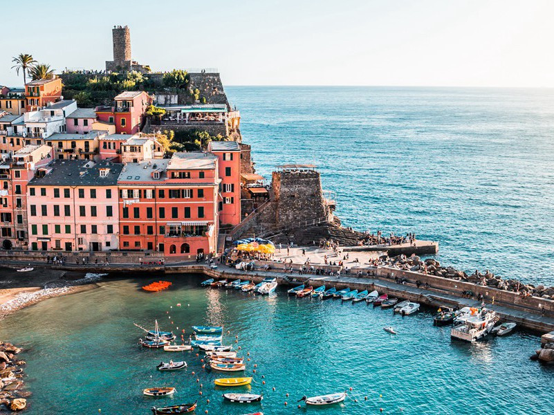 西阁三度期大昌严明府同宿不到