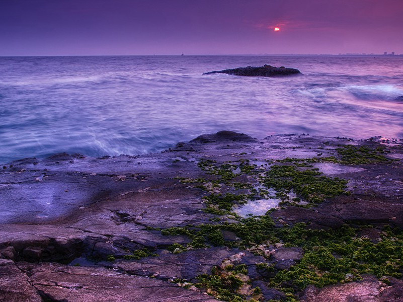 秋日寄題郑监湖上亭三首