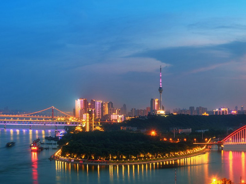 得舍弟观书自中都已达江陵，今兹暮春月末…情见乎词